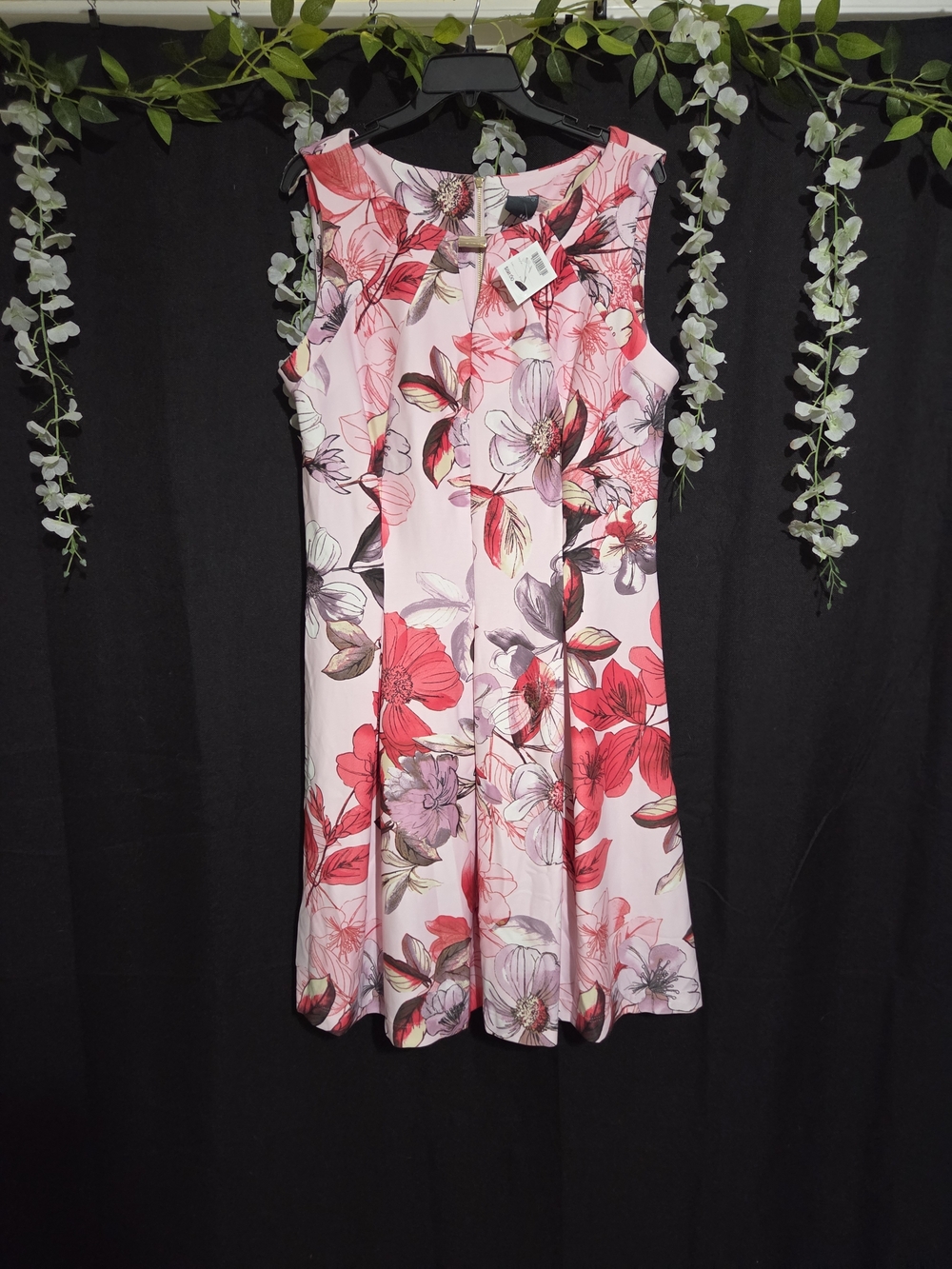 Gabby Skye Pink Floral Sleeveless Midi Dress